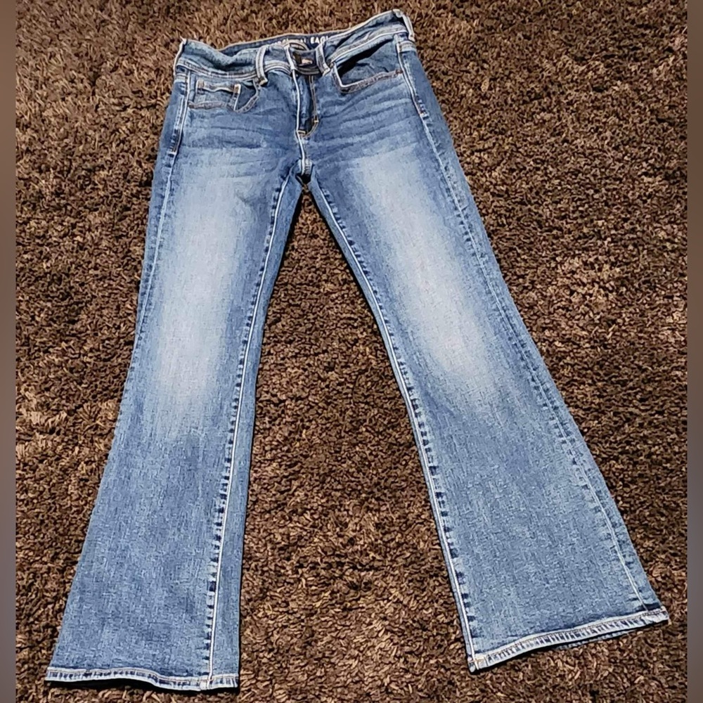 American Eagle Girl Next Door Size 6 Short Super Stretch Flare Leg Denim Jeans